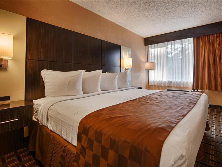 Western Executive Motel
